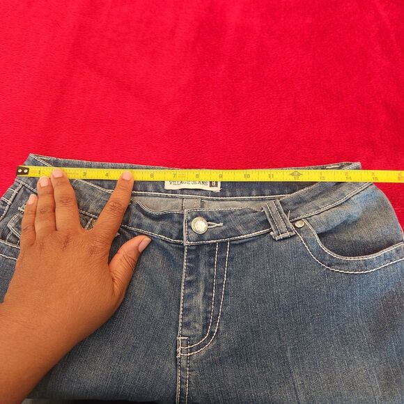 Village women’s blue denim jeans size 8 Bermuda Shorts Y2K - Picture 4 of 9